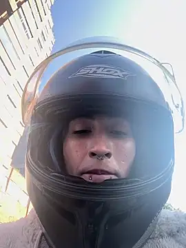 Lunapage online show from 02-28-25, 01:03