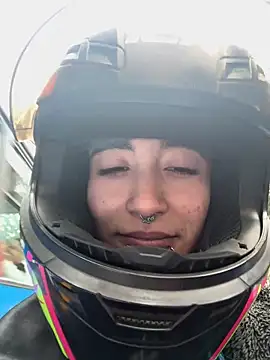 Lunapage online show from 03-04-25, 01:06