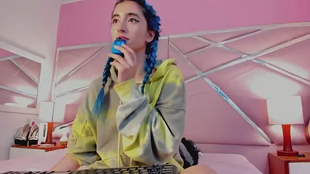 Lunapage online show from 03-10-25, 07:18