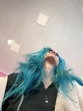 Lunapage online show from 03-20-25, 01:04