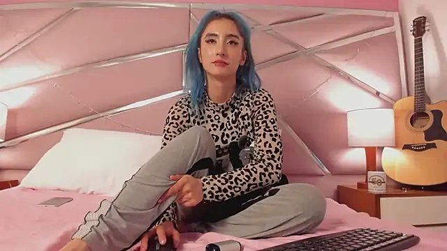 Lunapage online show from 03-21-25, 04:07