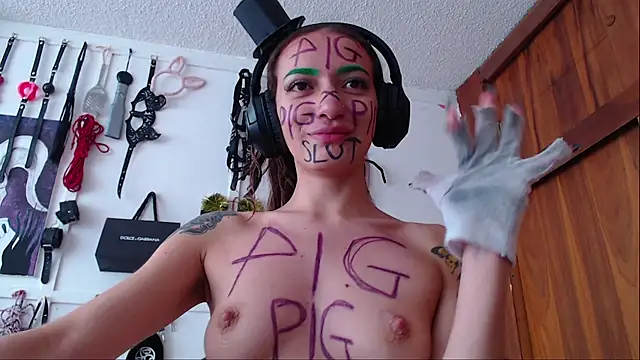 Eloise-brown online show from 02-28-25, 04:10