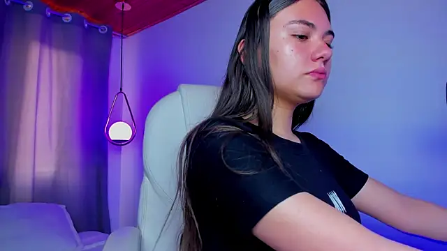 mia nevaeh online show from 02-06-26, 09:07