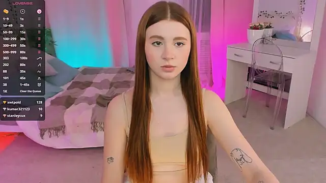 Freckle Diyana online show from 03-23-25, 01:20