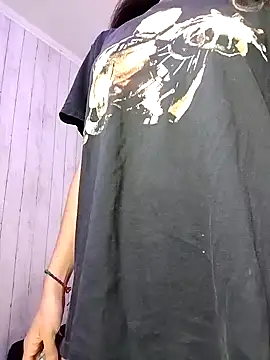 Snapshot of MaryannG chatting on 01-23-25, 04:41 MaryannG online show from 01-23-25, 04:41