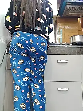 Manpreet kaur21 online show from 01-18-25, 08:41