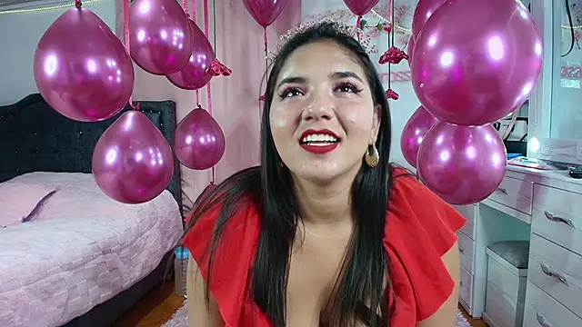 AnnaRosse1 online show from 09-18-25, 08:44