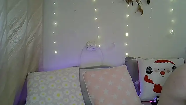 Sellya Houston online show from 12-10-24, 01:44