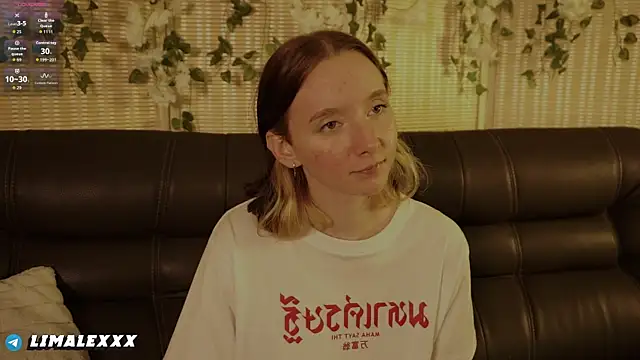 LimaLexxx online show from 11-04-25, 04:17