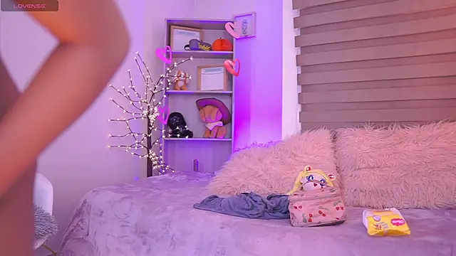 madelyn rose  online show from 09-11-25, 02:11