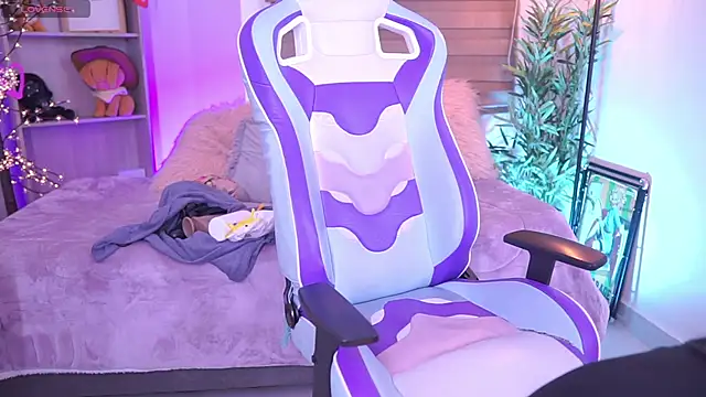 madelyn rose  online show from 09-19-25, 12:34