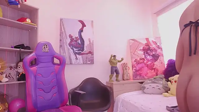 madelyn rose  online show from 04-07-26, 06:19