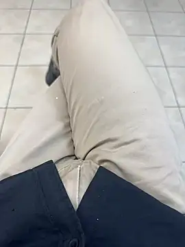 Snapshot of hotisraeli chatting on 03-09-25, 11:03 hotisraeli online show from 03-09-25, 11:03