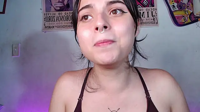 Snapshot of elizabethtaylorxxx chatting on 01-06-25, 03:53 elizabethtaylorxxx online show from 01-06-25, 03:53