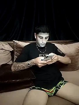 arenn1997 online show from 09-15-25, 10:10