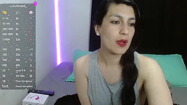 cristina connor online show from 12-18-24, 11:40