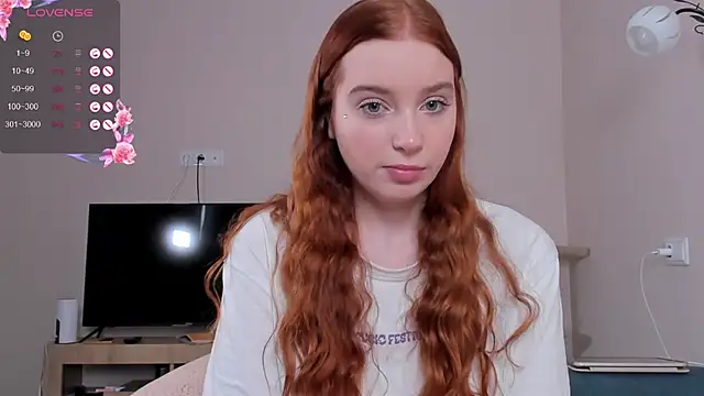 cinnabon girls online show from 12-15-24, 06:37