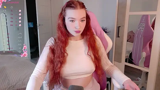 cinnabon girls online show from 10-06-25, 04:10