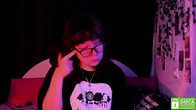 dreamgirllovee online show from 11-13-25, 01:15