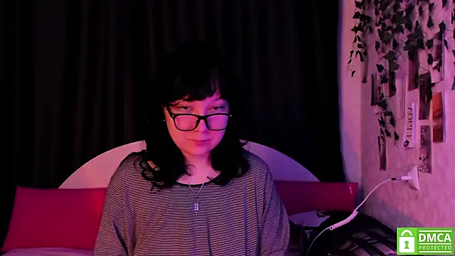 dreamgirllovee online show from 12-15-25, 11:20