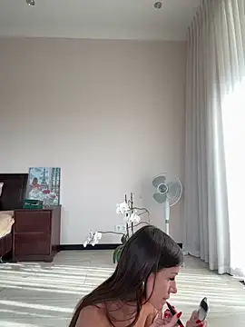 Hott Lolla online show from 09-15-25, 06:46