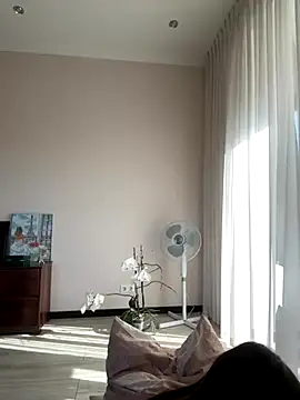 Hott Lolla online show from 09-26-25, 07:01