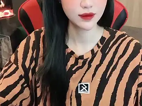 Snapshot of witch-39 chatting on 12-03-24, 05:53 witch-39 online show from 12-03-24, 05:53