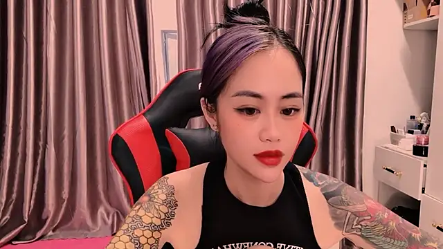 Snapshot of witch-39 chatting on 02-09-26, 05:22 witch-39 online show from 02-09-26, 05:22