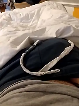 Snapshot of blak1093 chatting on 01-21-25, 03:54 blak1093 online show from 01-21-25, 03:54