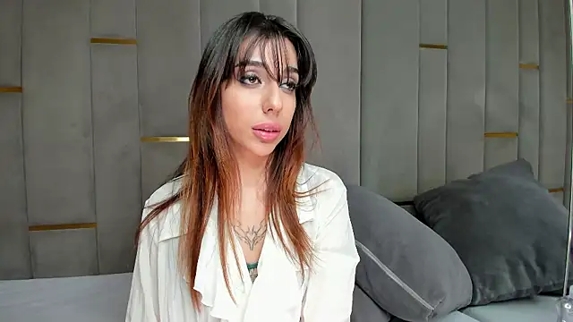 Snapshot of eva_lim chatting on 10-08-25, 03:31 eva lim online show from 10-08-25, 03:31