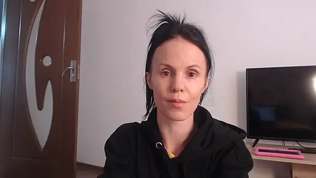 Teressa Dream online show from 12-19-25, 07:59