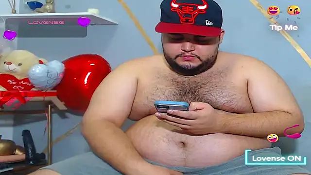 Snapshot of damian_chubby chatting on 09-24-25, 08:56 damian chubby online show from 09-24-25, 08:56