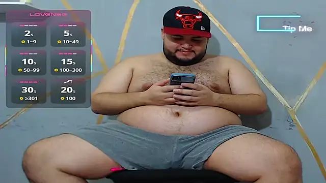 Snapshot of damian_chubby chatting on 10-02-25, 07:21 damian chubby online show from 10-02-25, 07:21