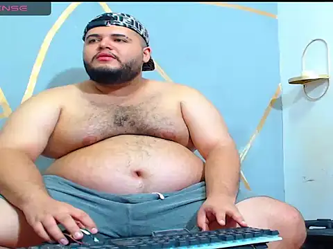 Snapshot of damian_chubby chatting on 11-03-25, 10:10 damian chubby online show from 11-03-25, 10:10