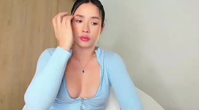 Snapshot of honeyann08 chatting on 03-08-25, 04:06 honeyann08 online show from 03-08-25, 04:06