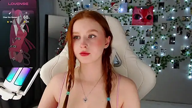 Meow babe online show from 12-22-24, 01:33