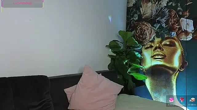 Snapshot of ReyaSophia chatting on 02-02-26, 07:34 ReyaSophia online show from 02-02-26, 07:34