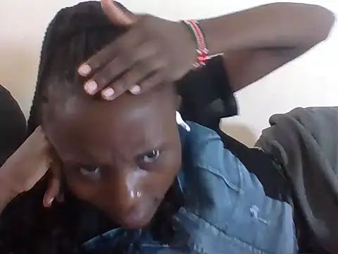 SexyNeedle22 online show from 11-19-25, 08:25