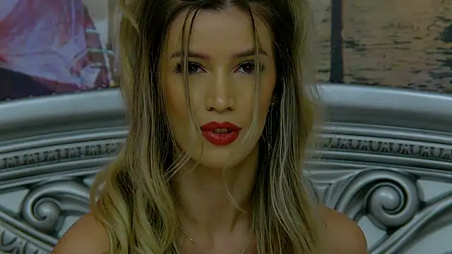 IvySamek online show from 12-30-24, 01:04