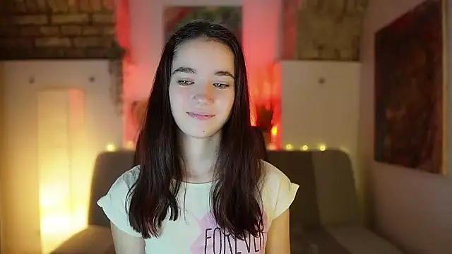 Gia Paige18 online show from 02-18-25, 12:28