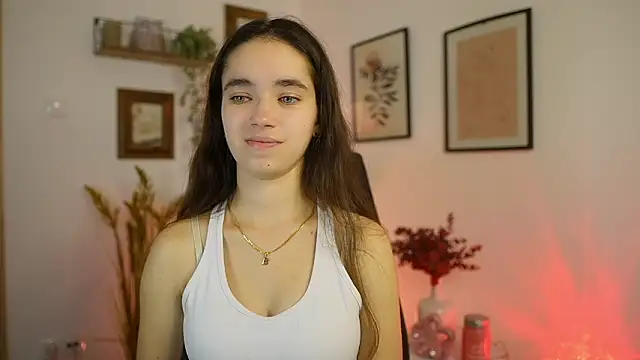 Gia Paige18 online show from 10-05-25, 08:12