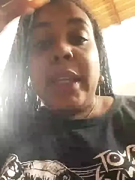 ELLA KELLY online show from 02-01-25, 10:59