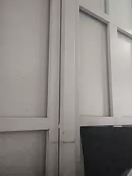 ELLA KELLY online show from 02-04-25, 11:49