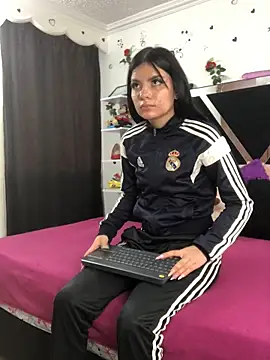 1lovelygirls online show from 10-17-25, 12:08