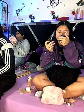 1lovelygirls online show from 11-11-25, 12:38