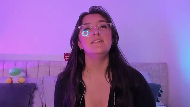 Kathia Morelli online show from 02-13-25, 05:54