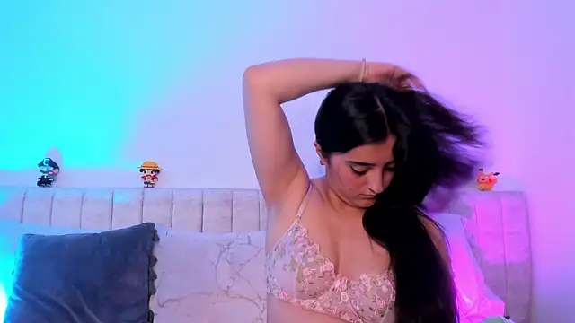 Kathia Morelli online show from 03-05-25, 03:07