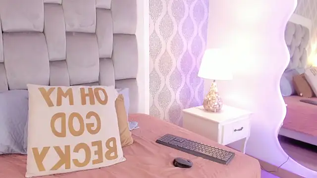 Snapshot of Sara__Williams chatting on 02-27-25, 03:47 Sara Williams online show from 02-27-25, 03:47