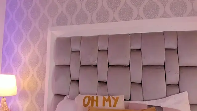 Snapshot of Sara__Williams chatting on 03-02-25, 03:34 Sara Williams online show from 03-02-25, 03:34