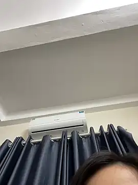 Snapshot of Louis_Baby chatting on 02-12-25, 02:54 Louis Baby online show from 02-12-25, 02:54